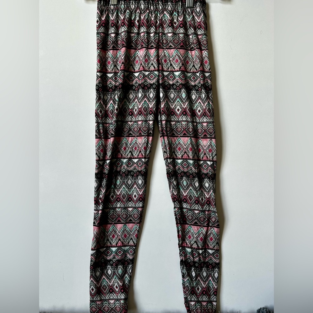 Knit Works kids size small pattern, leggings